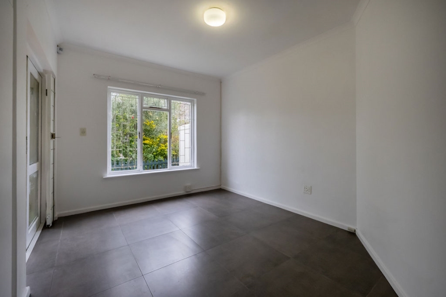 To Let 3 Bedroom Property for Rent in Onder Papegaaiberg Western Cape